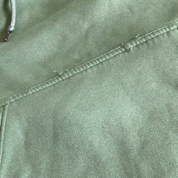 Under Armour-Loose-Green Hoodie- SM Loose - Picture 4 of 14